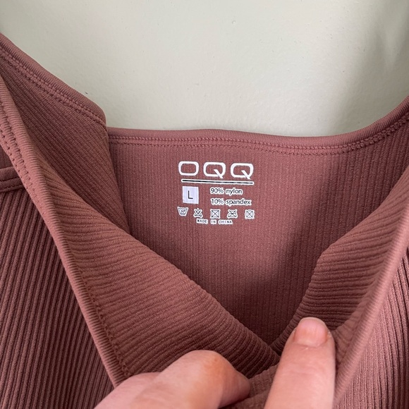 OQQ Ribbed Bodysuit Sz L - Picture 2 of 4